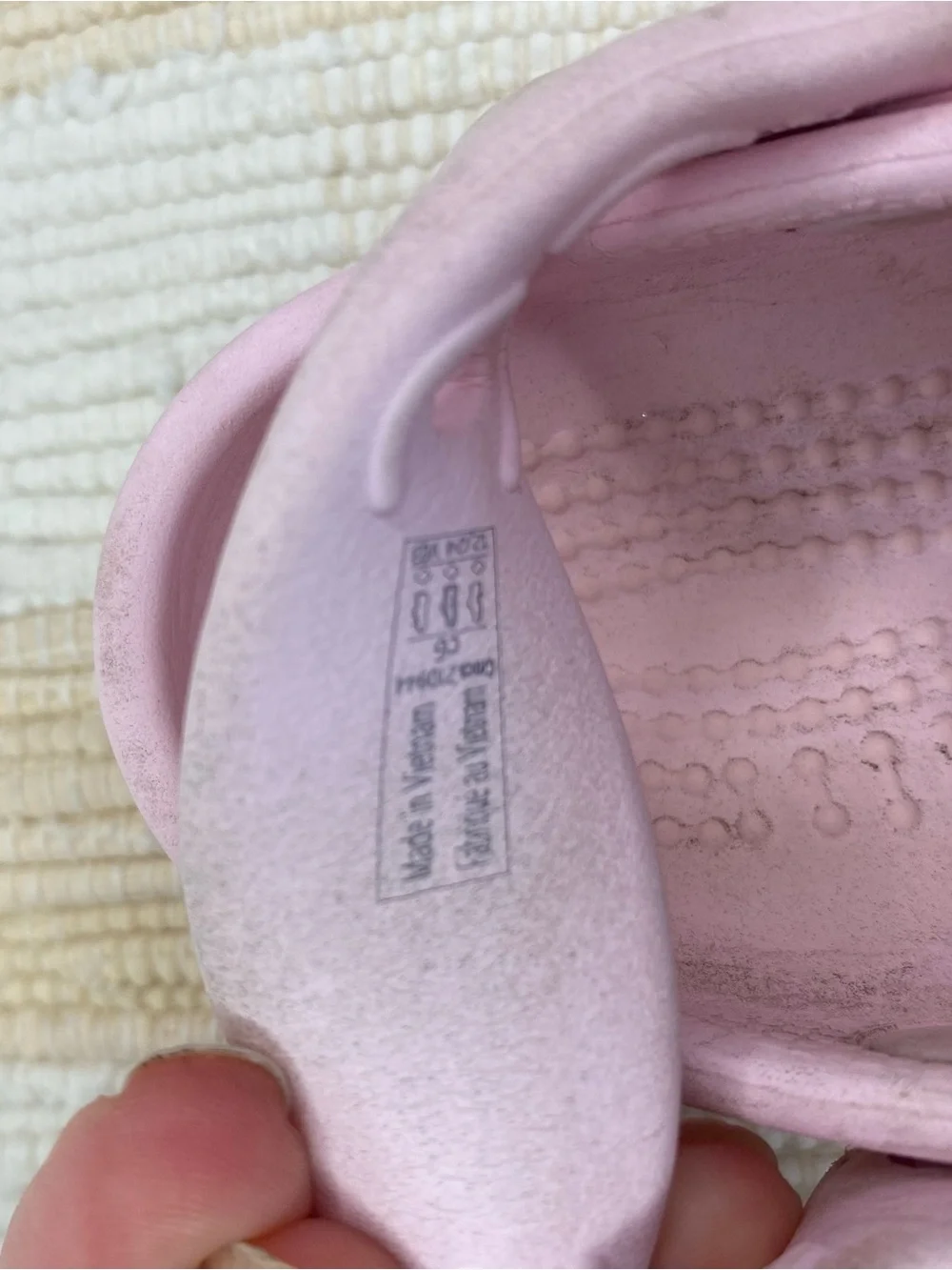 Crocs/Disney crocs pair